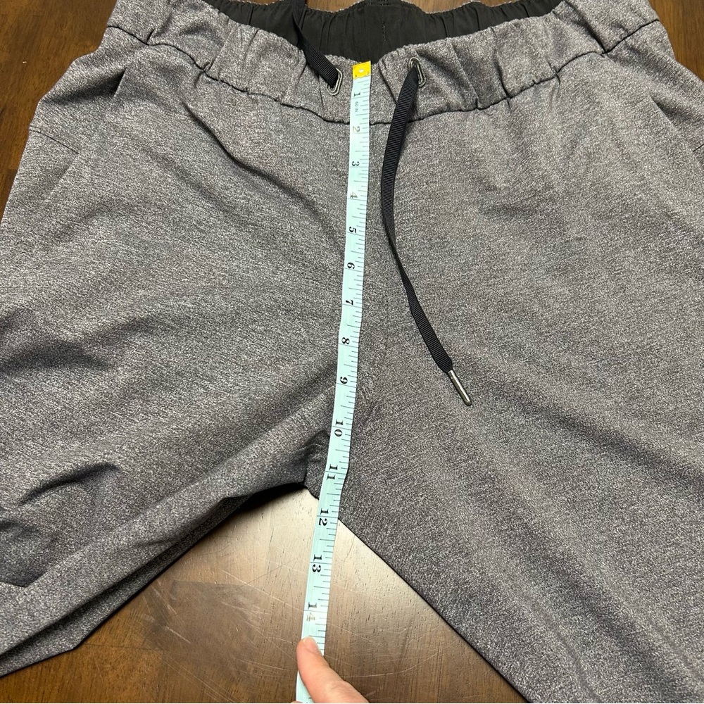 Lululemon On The Fly Pant Full Length 31” Size 8 Heathered Black - Picture 14 of 15